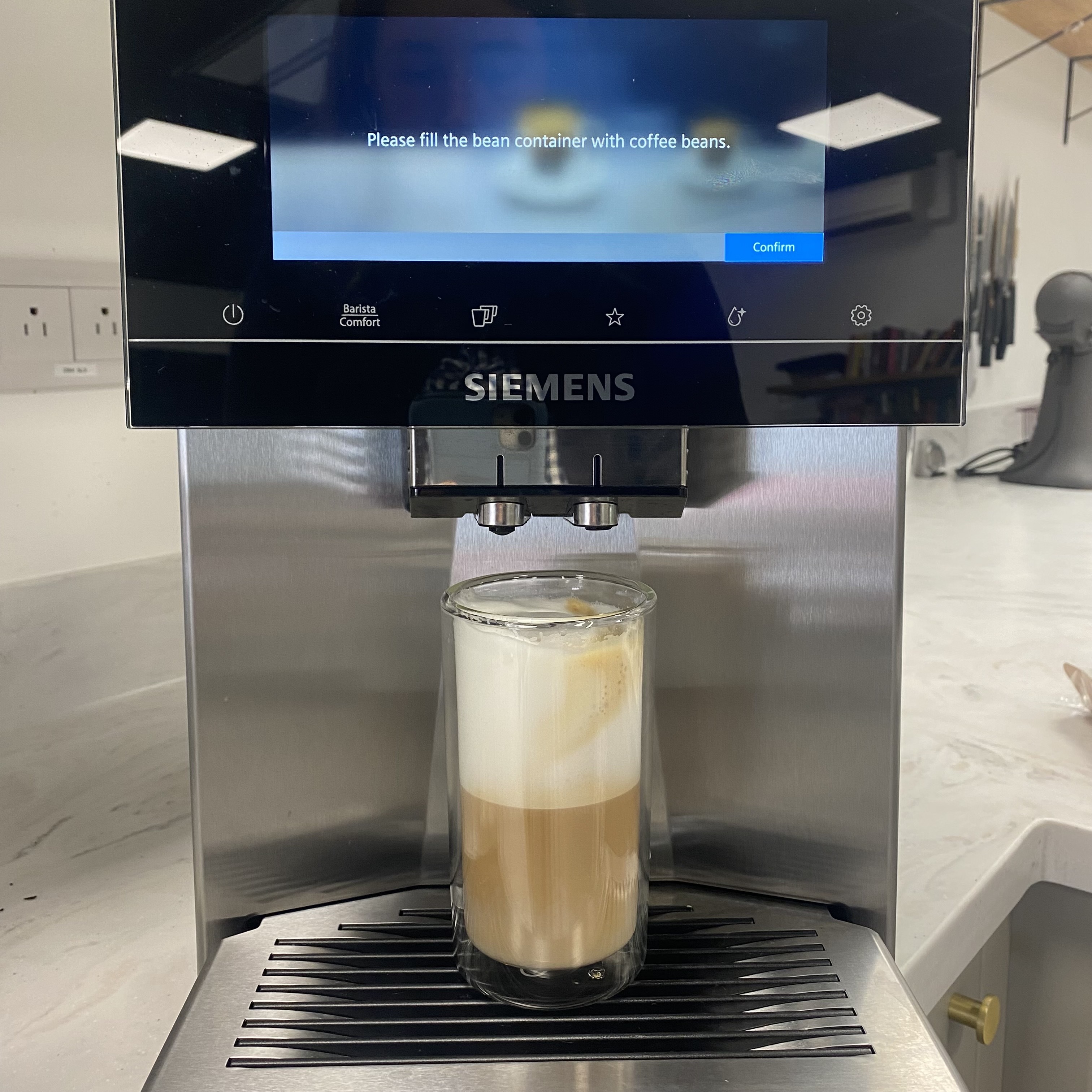 Testing the SiemensEQ900 plus