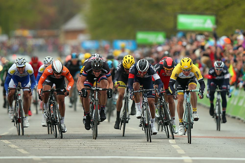Tour de Yorkshire stage 2 bunch sprint