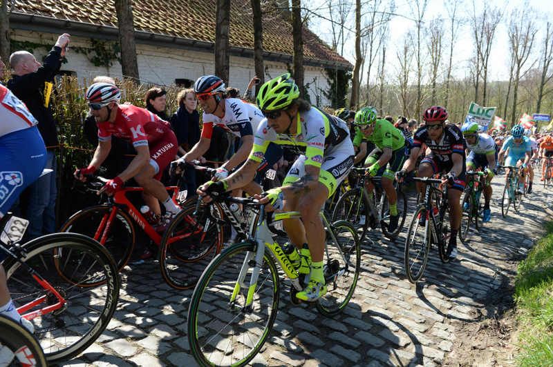 Filippo Pozzato on the cobbles