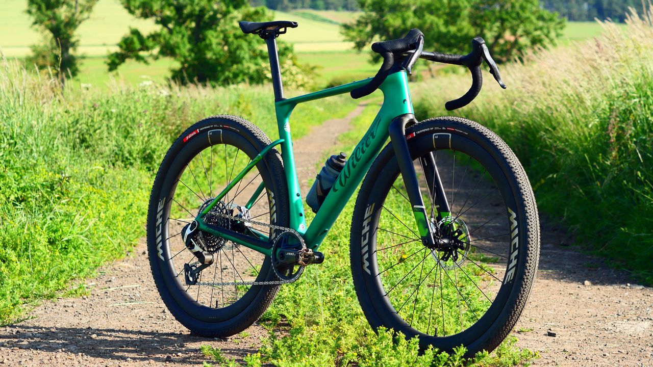 Wilier Rave SLR ID2 pictured on a gravel track