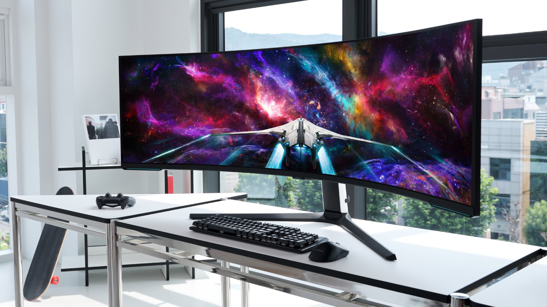  Place your order for Samsung's absurdly awesome dual-4K $2,000 mega-monitor 