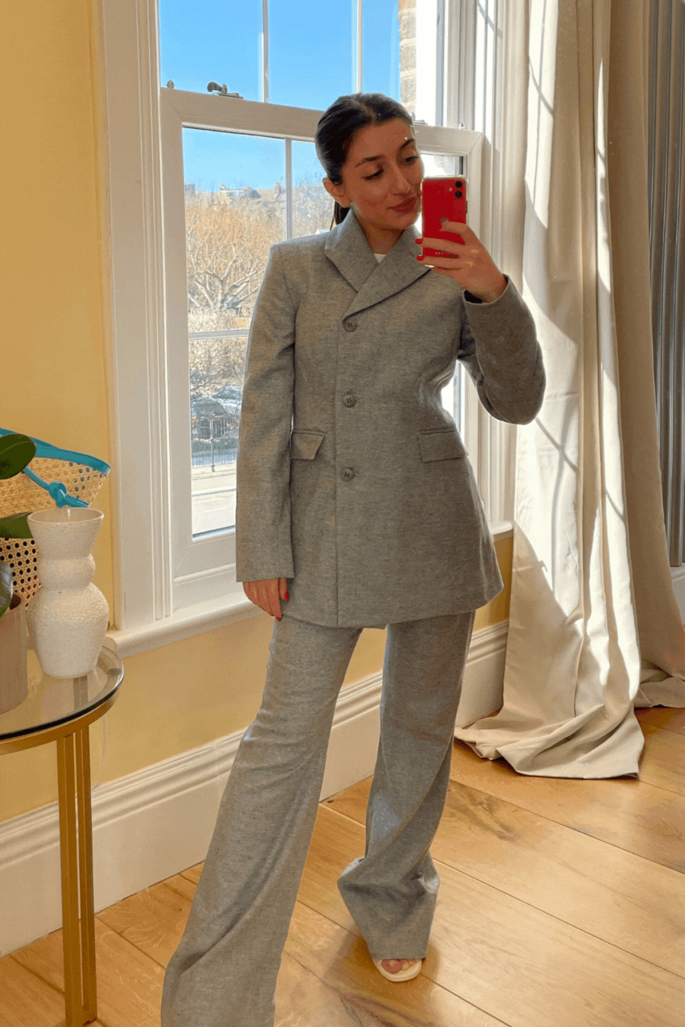 Best Petite Fashion: Kjinsen Suit