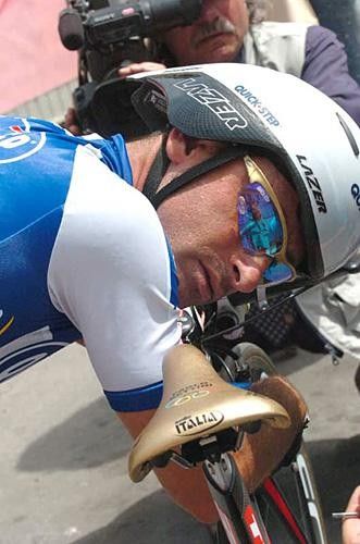 Paolo Bettini (Quick.Step) even has a gold saddle