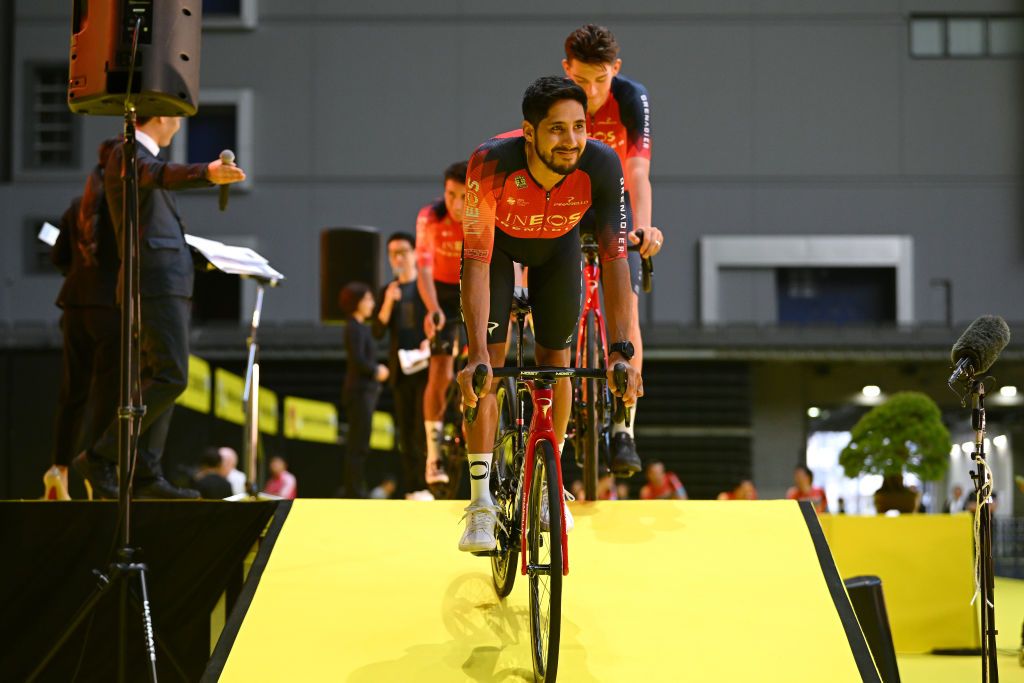 Ineos Grenadiers take the stage at the Saitama Criterium