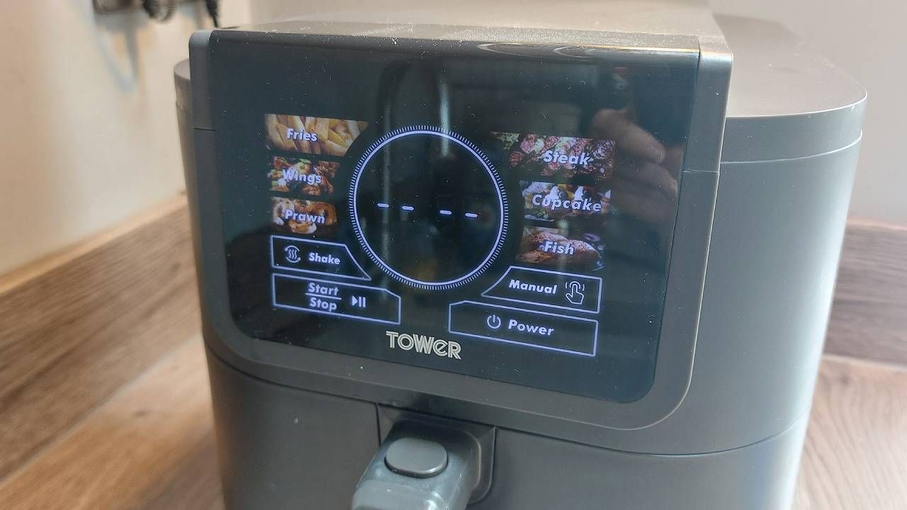 Tower AIRX AI air fryer