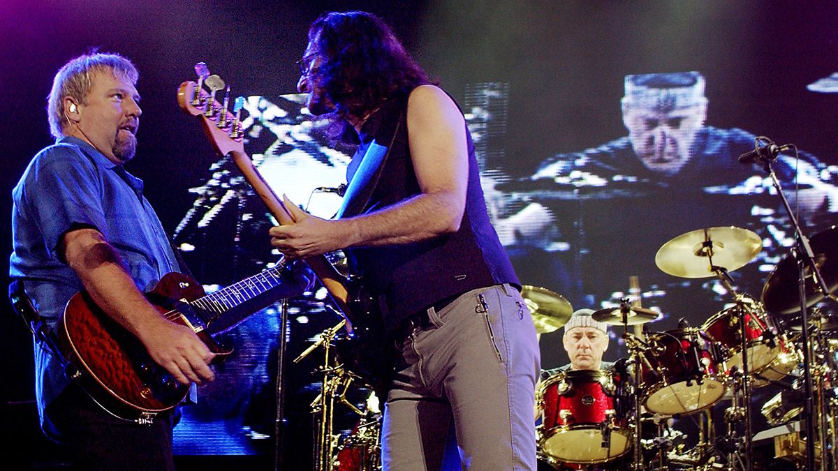 Rush on the Vapor Trails tour