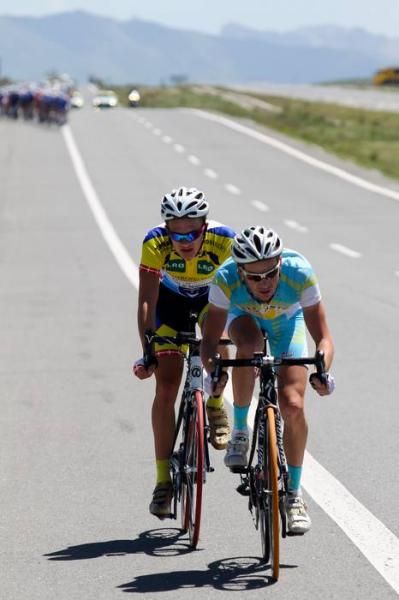 Alexandr Shushemoin (Kazakhstan) and Christopher Jensen (Glud &amp; Marstrand) during their attempt to join the breakaway.