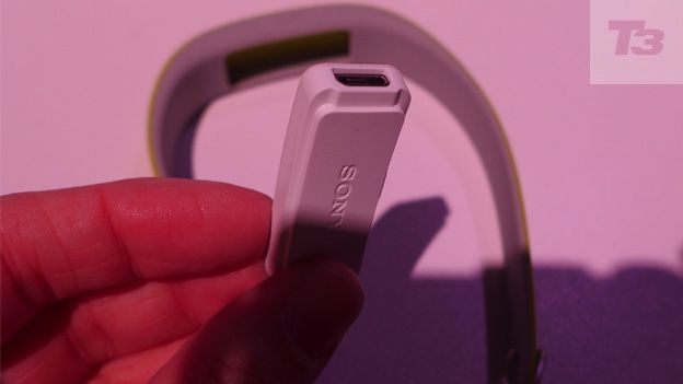 Sony SmartBand review