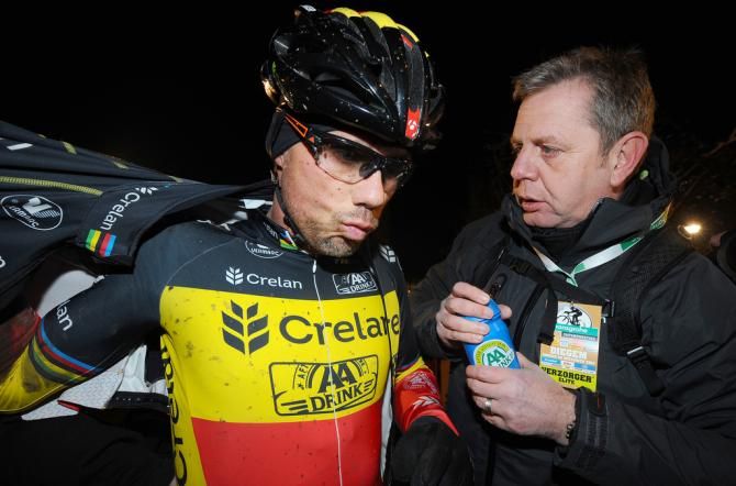 Sven Nys (Crelan - AA Drink Team) with a soigneur post-race