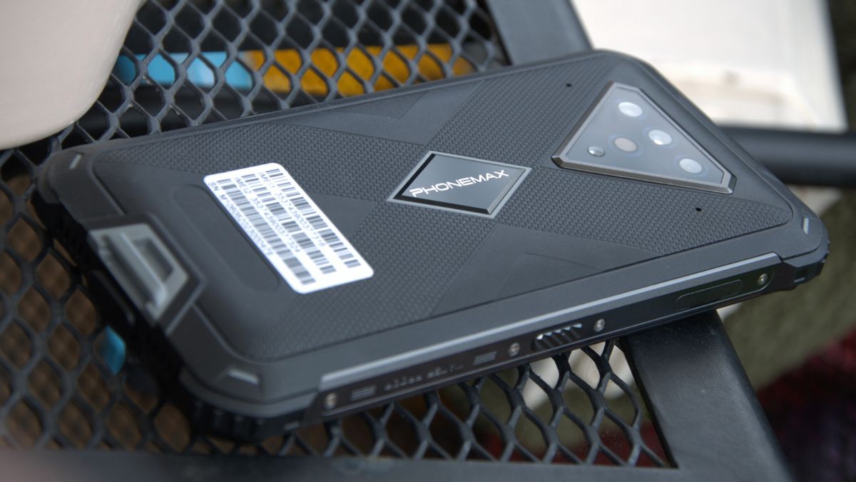 Phonemax M10 review | TechRadar