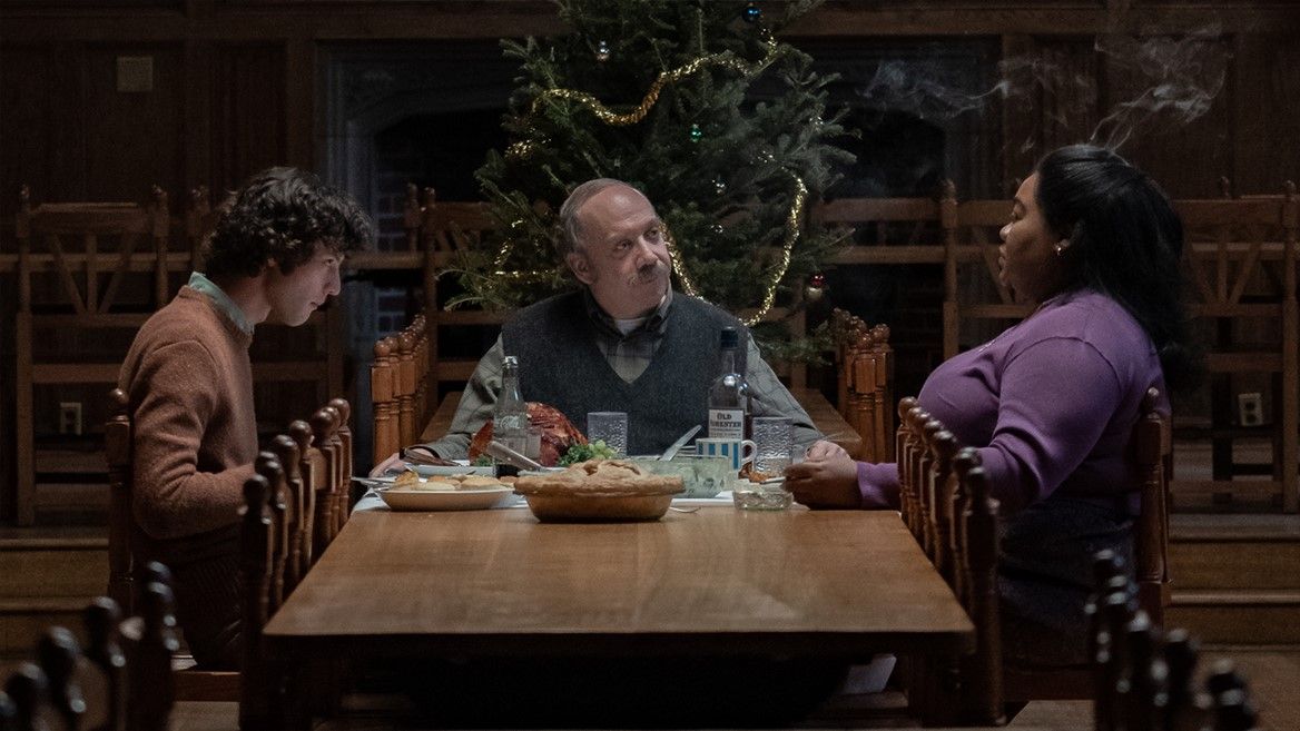 Dominic Sessa, Paul Giamatti and Da&#039;Vine Joy Randolph in The Holdovers