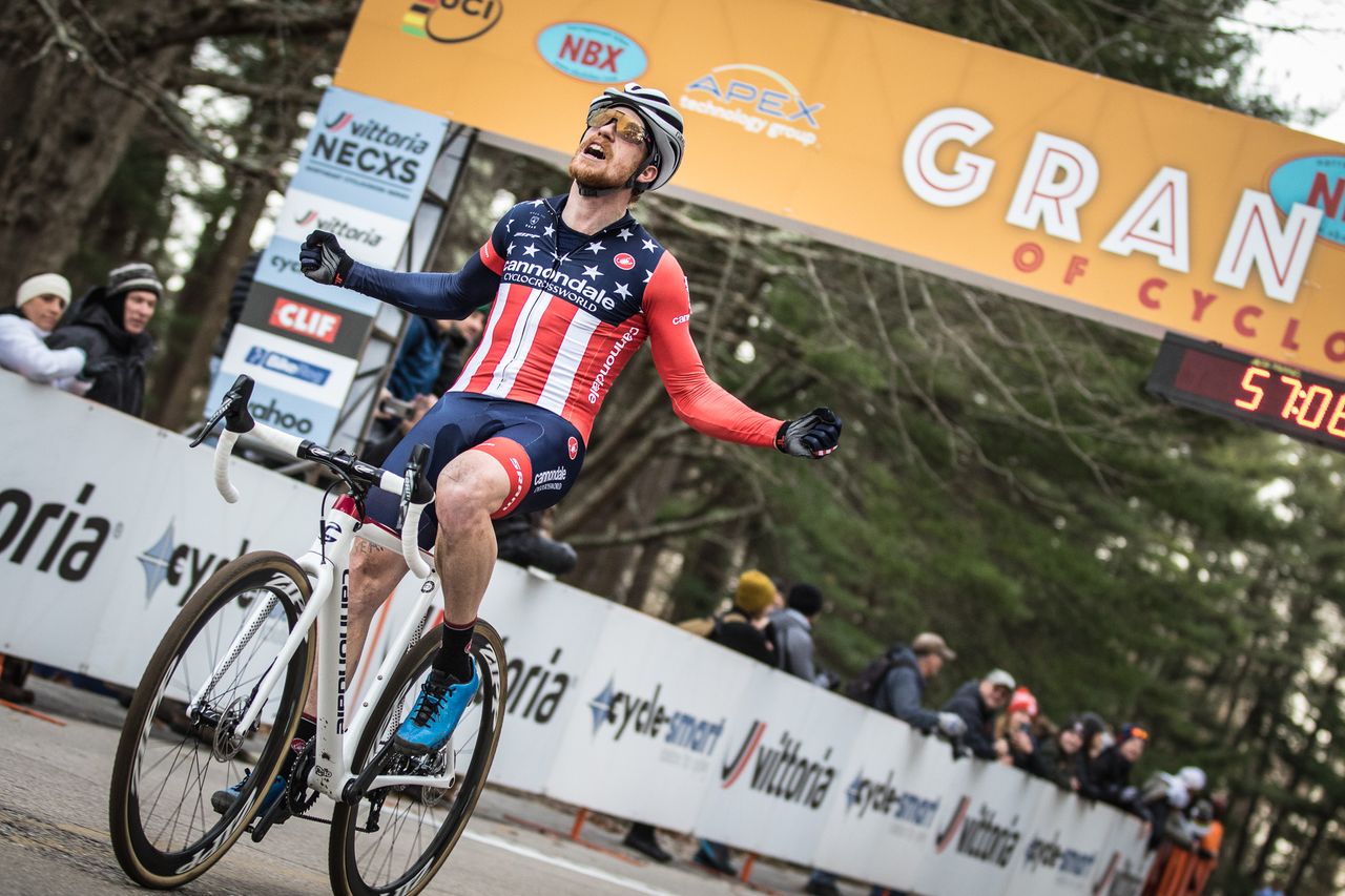 Stephen Hyde (Cannondale p/b Cyclocrossworld.com) celebrates his win