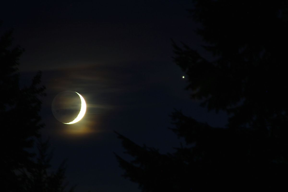 Venus and the Moon: Amazing Stargazer Photos of Sept. 8