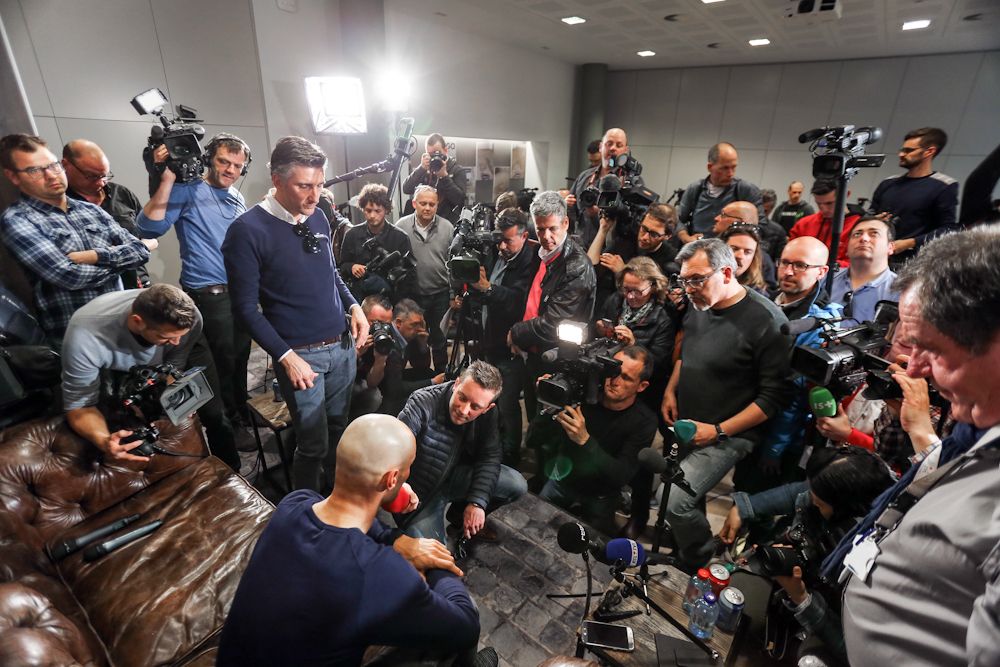 Tom Boonen is the center of attention before his final race at Paris-Roubaix