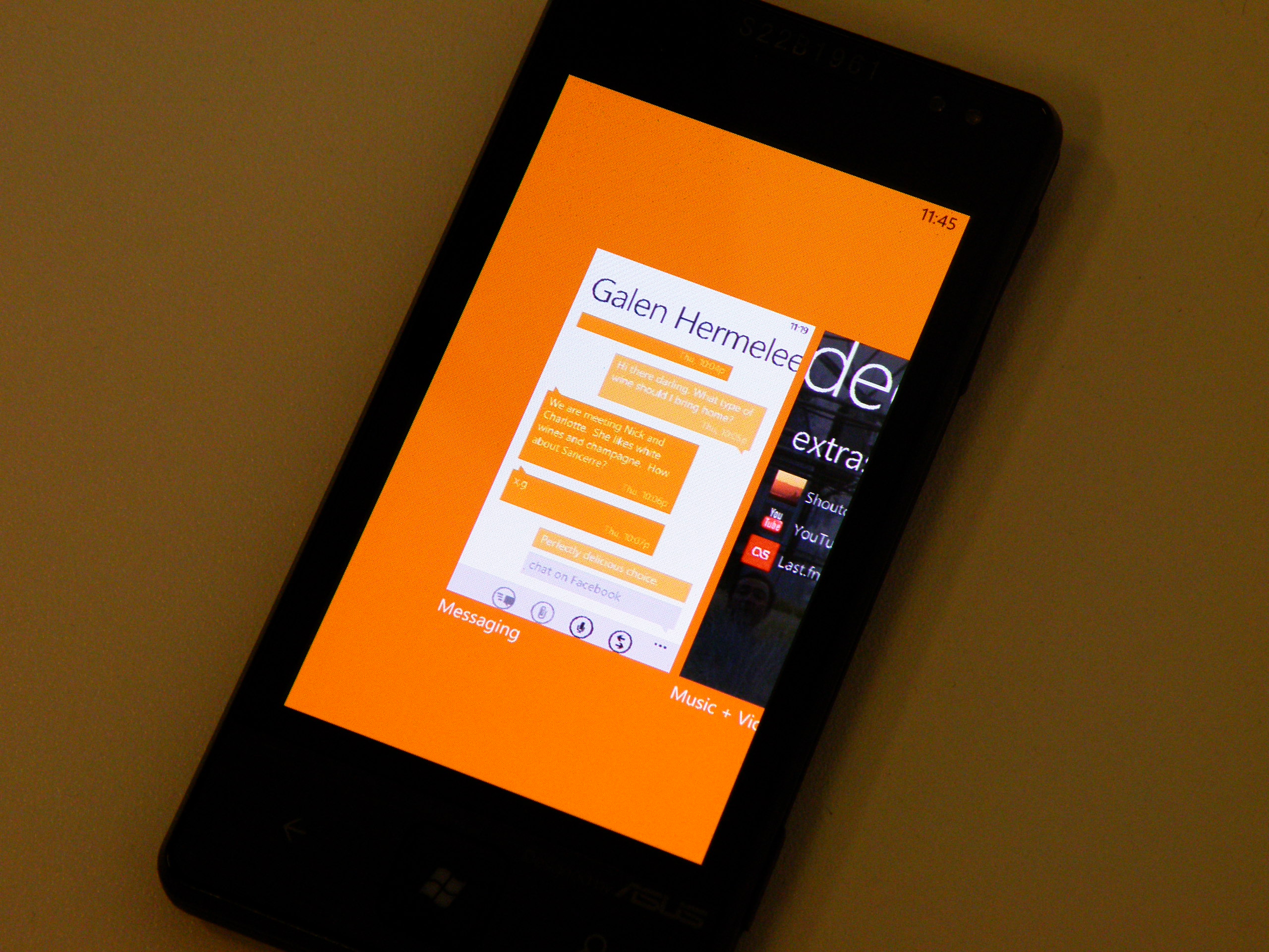 Windows Phone 7.5 Mango update &#039;the next week or two