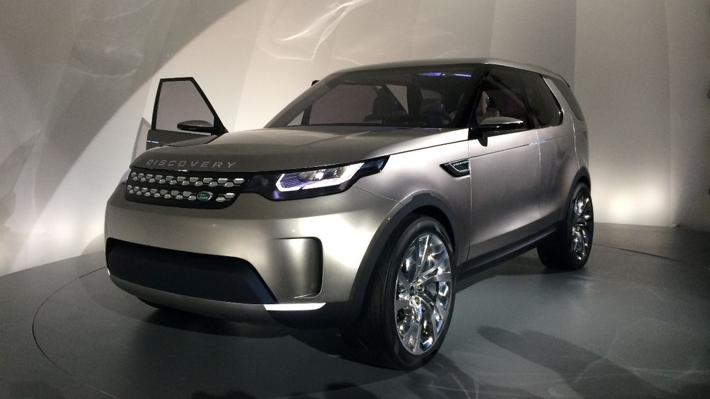 Land Rover's roboSUVs will take away the tedious and just leave the