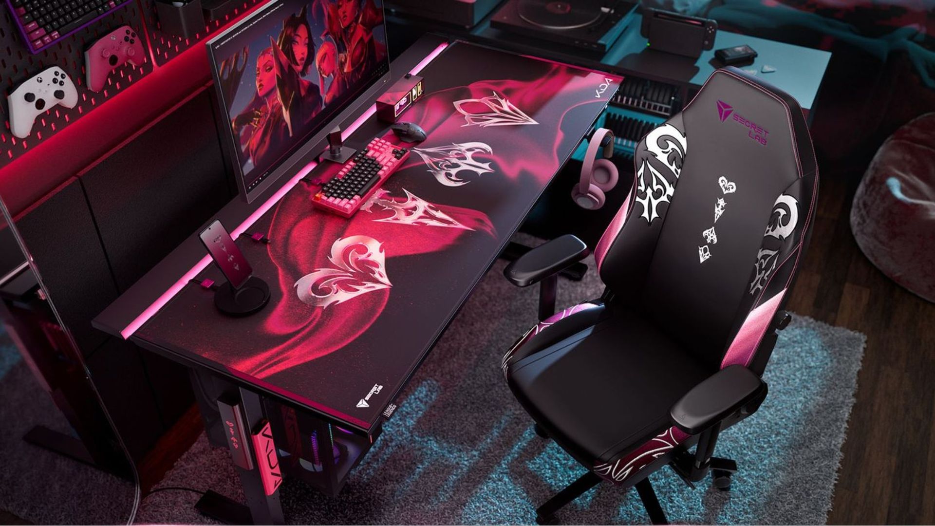 Secretlab Titan Evo and Magnus Pro League of Legends KDA Firestarter Editions. 