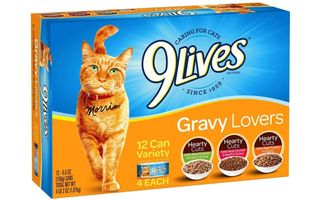 9Lives variety canned cat food