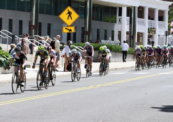 Danielle Kosecki (CRCA/Asphalt Green Cycling Team) drives the field and puts some daylight between the riders
