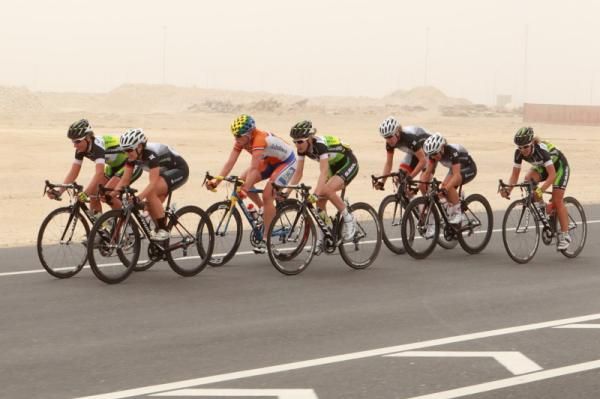 The leaders, by this point down to GreenEdge-AIS, Specialized - lululemon and on her own, Kirsten Wild (Netherlands)