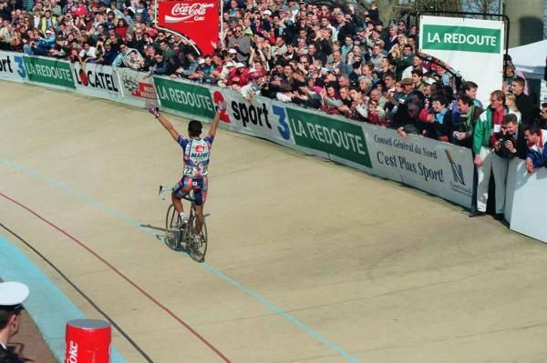 At long last. Franco Ballerini basks in his 1995 Paris-Roubaix victory.