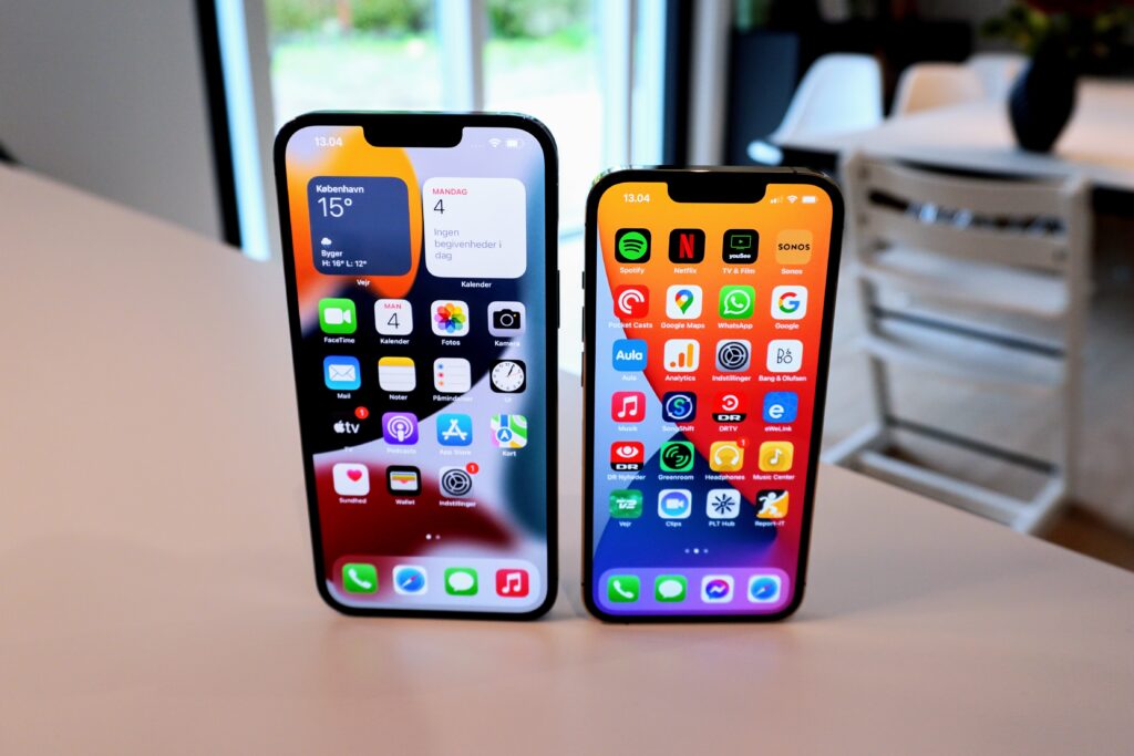 Apple smartphones