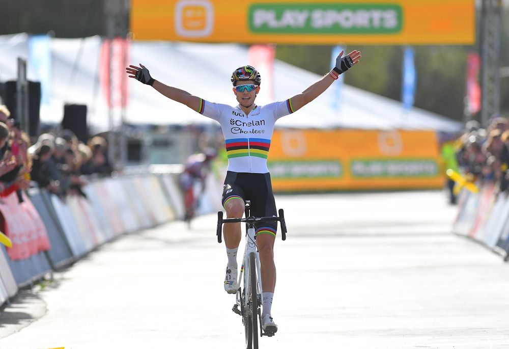 Wout Van Aert wins Superprestige Niels Albert