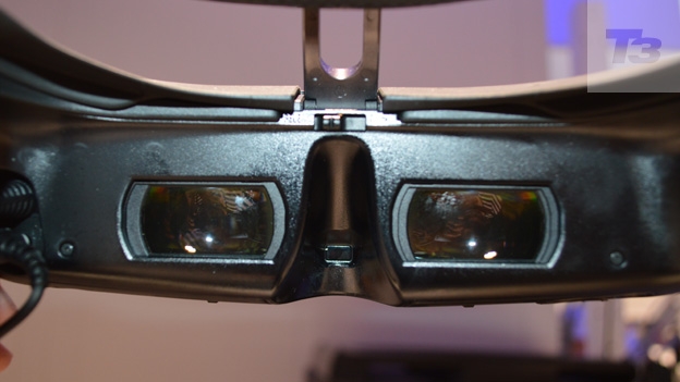 Sony HMZ-T3 Head Mounted Display review