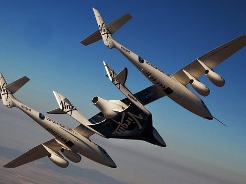 Virgin Galactic&#039;s SpaceShipTwo completes its first test flight with a full crew