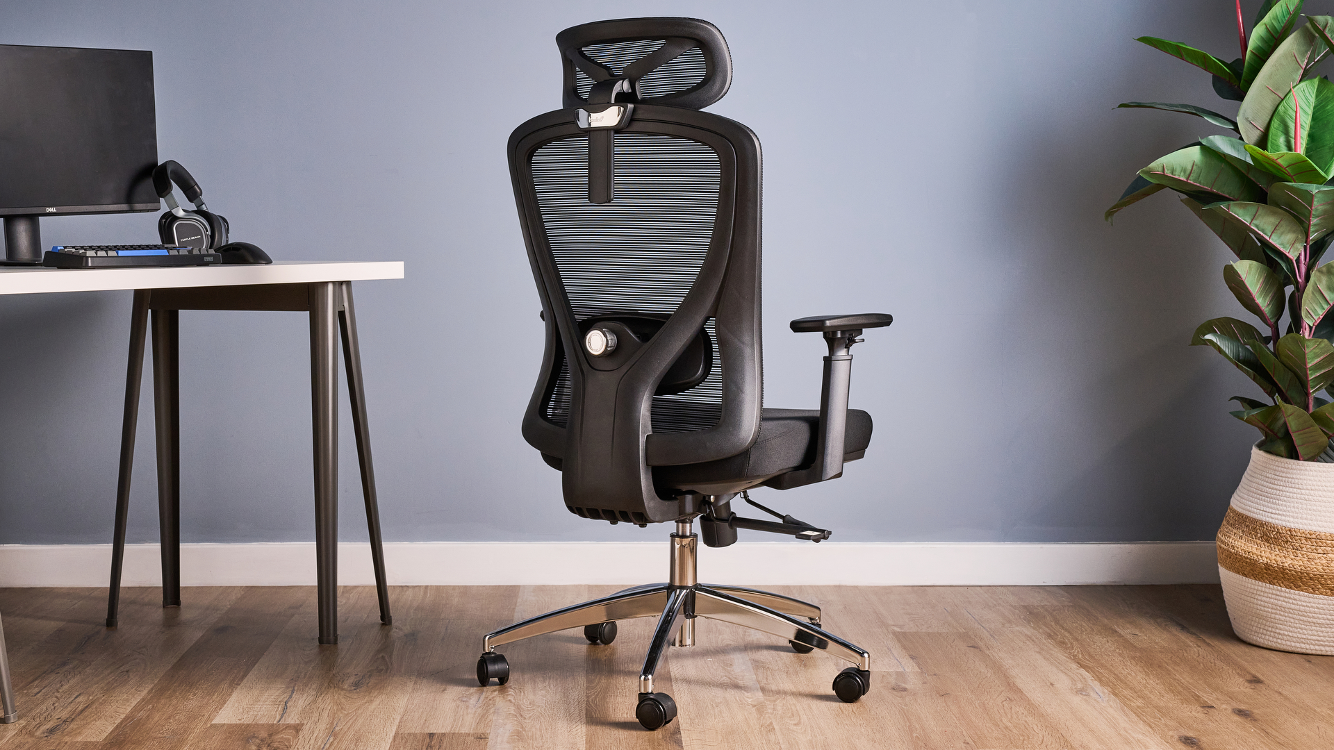 Boulies EP200 desk chair for home office