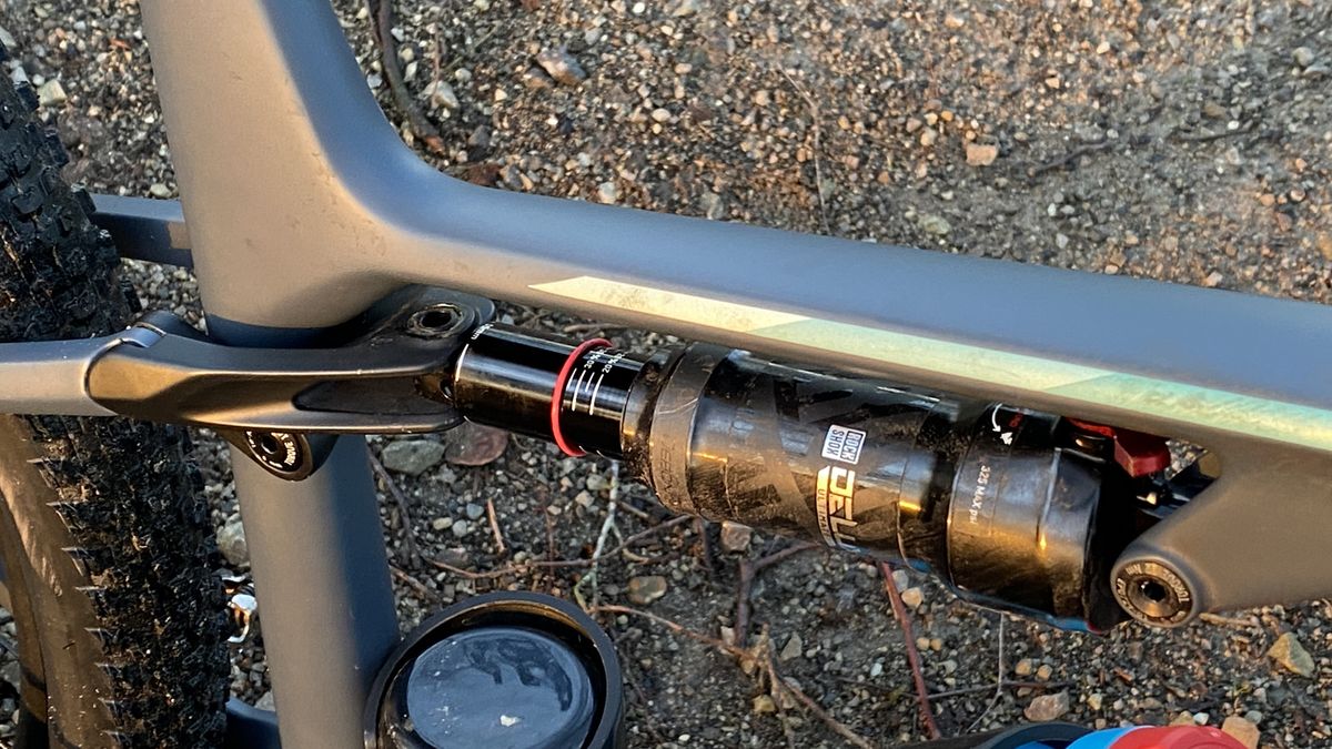 Canyon Lux Trail CF8 fitted with a RockShox shock