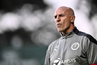 Steve Bould looks on during a match between Lommel SK and SV Zulte Waregem in May 2024.