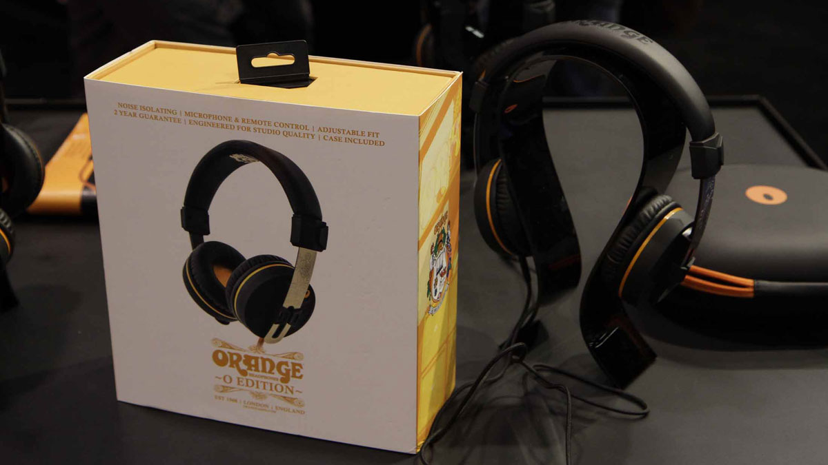 'O' headphones