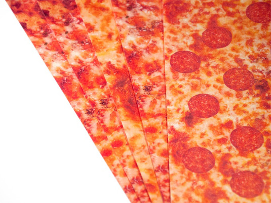 Gift Coutoure pizza wrapping paper