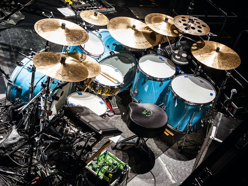 Drum Kits Of The Pros Stars Live And Studio Drum Setups In Pictures 