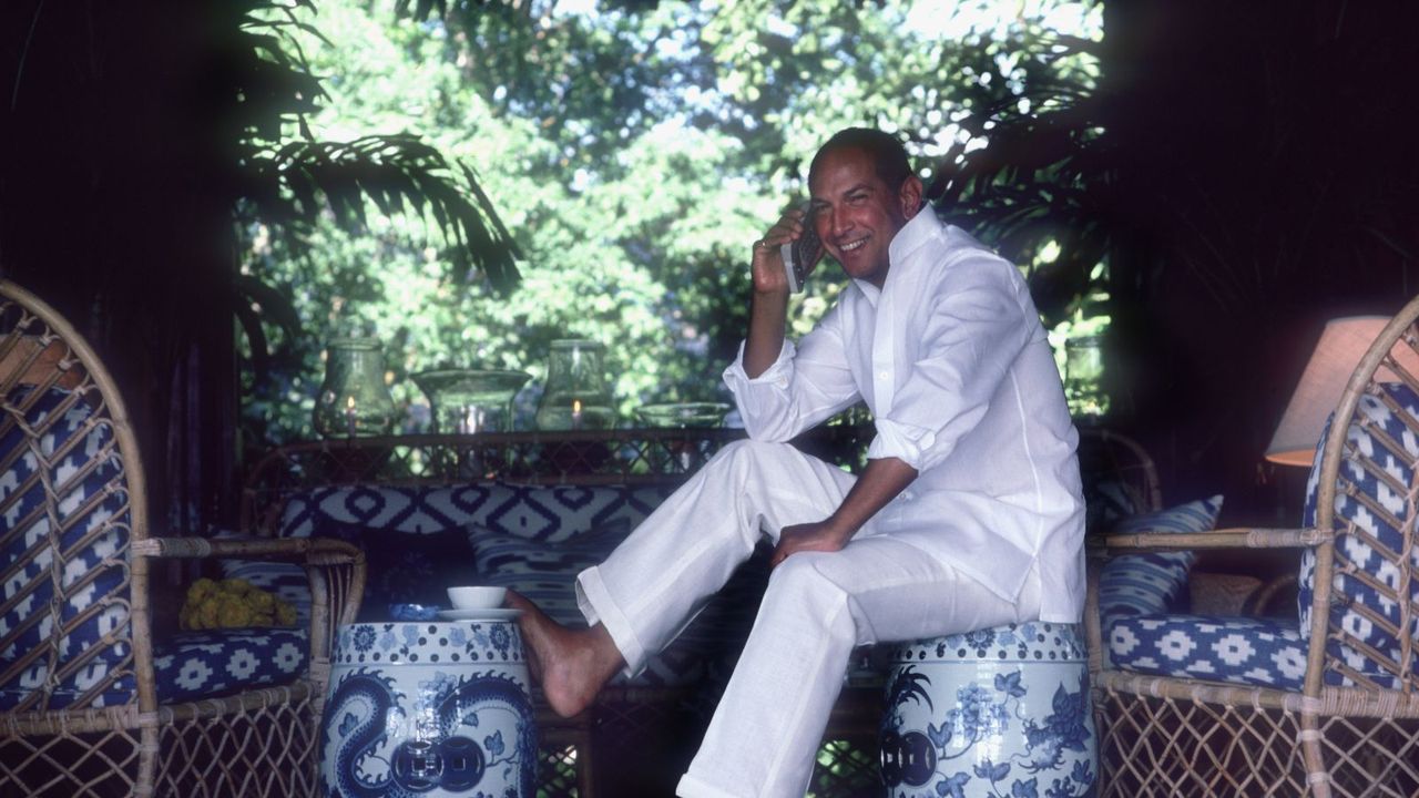oscar de lar renta in his dominican home
