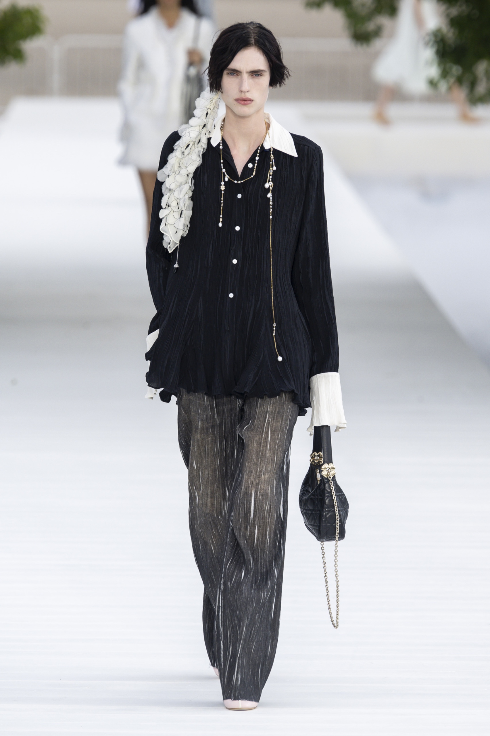 Dior SS27 by Jonathan Anderson on the runaay