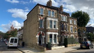 ‘Smallest Flat in London’ Goes on Sale for £50,000