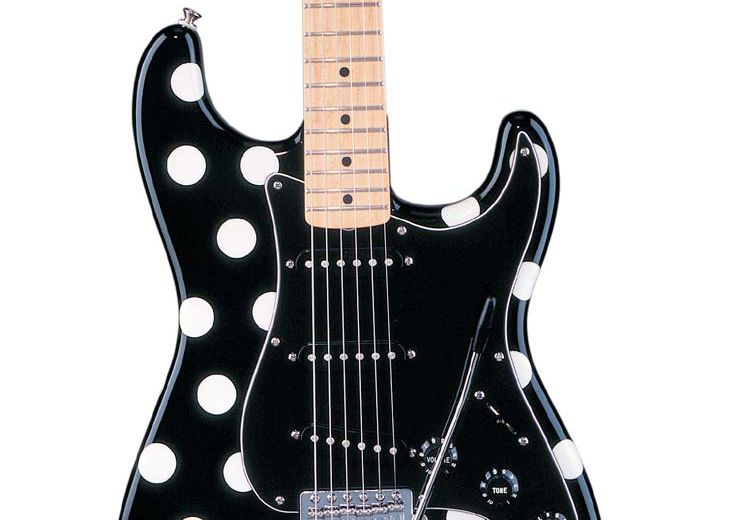 Play blues like Buddy: Fender signature polka dot Strat optional&hellip;