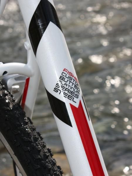Gary Fisher admits the steel tubes on the Presidio 'cross frame aren't as light as carbon fiber (claimed frame weight is 2,120g) but the payoff is a smoother ride.