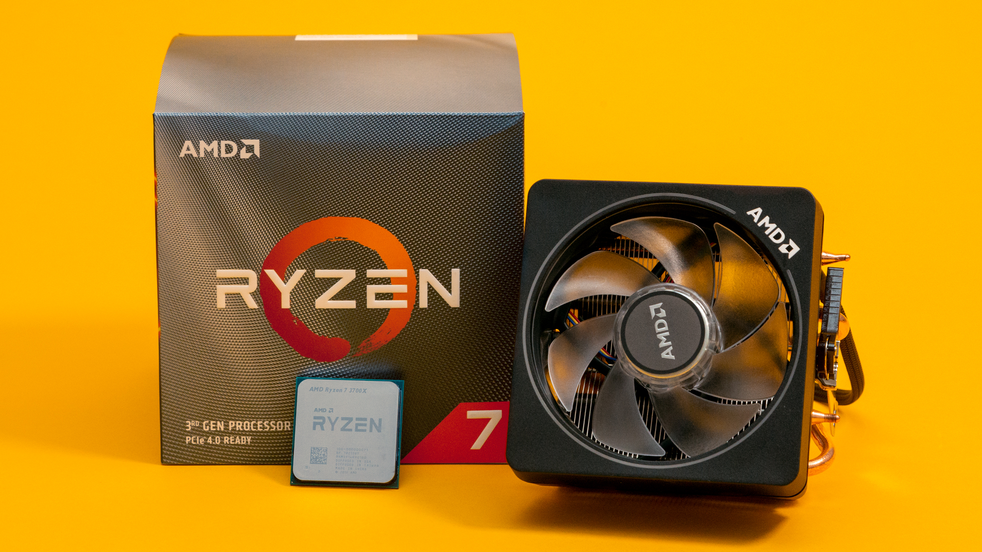 AMD Ryzen 7 3700X packaging