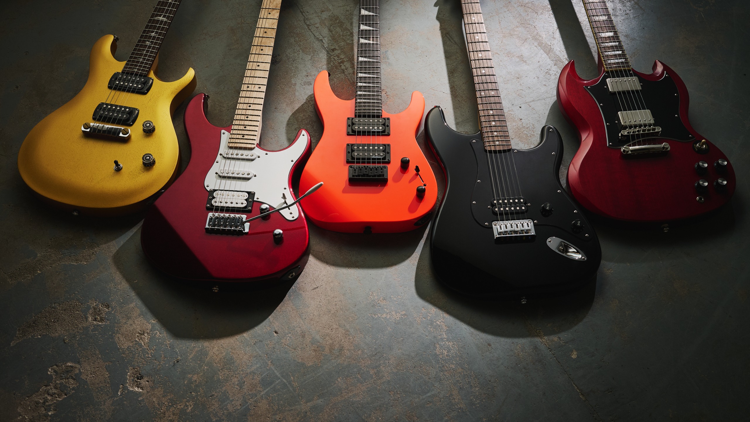 A collection of the best beginner electric guitars in our studio