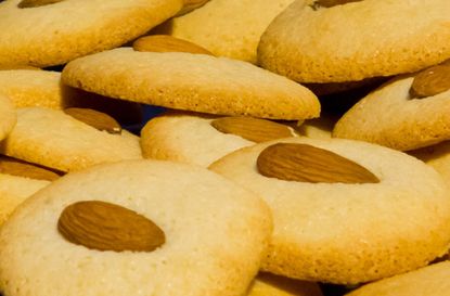little almond biscuits