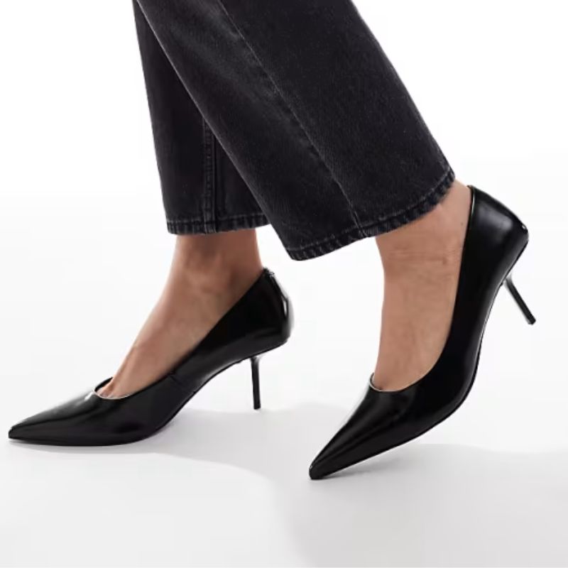 black point-toe heels