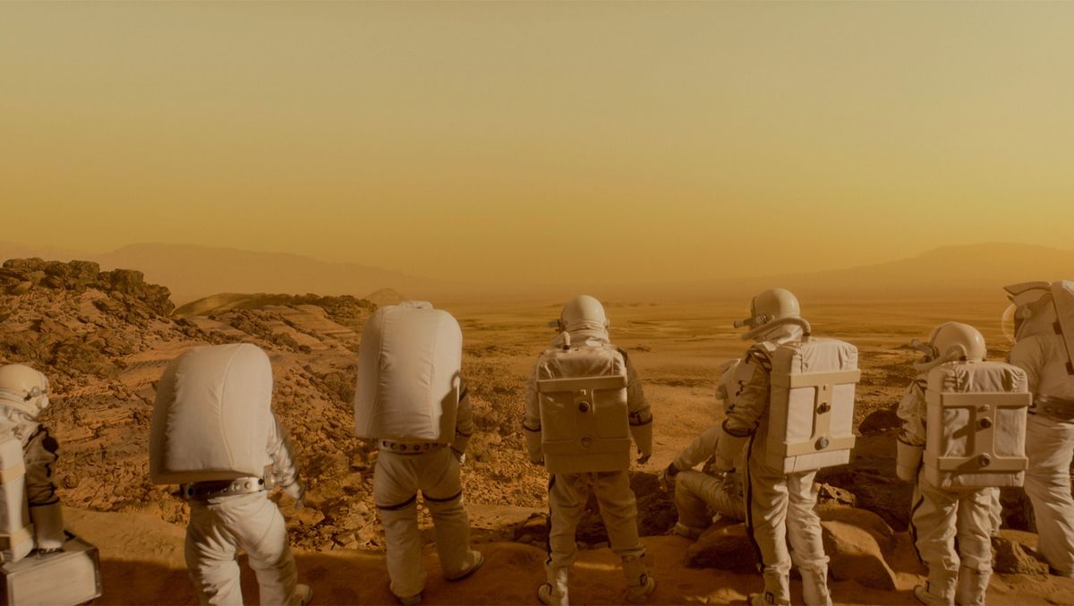 Astronauts on Mars in For All Mankind season 3