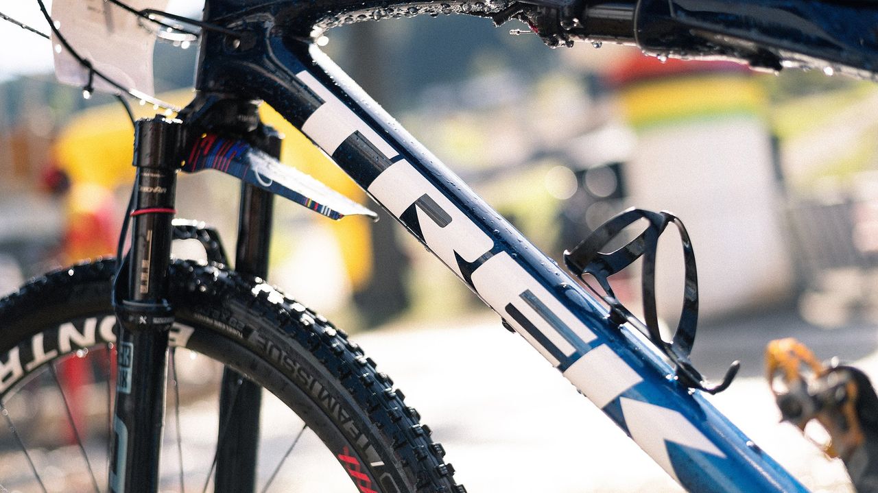 The Procaliber uses Trek's premium OCLV specification of carbon-fiber tubing