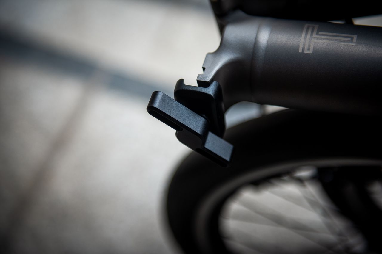 Brompton T-Line titanium
