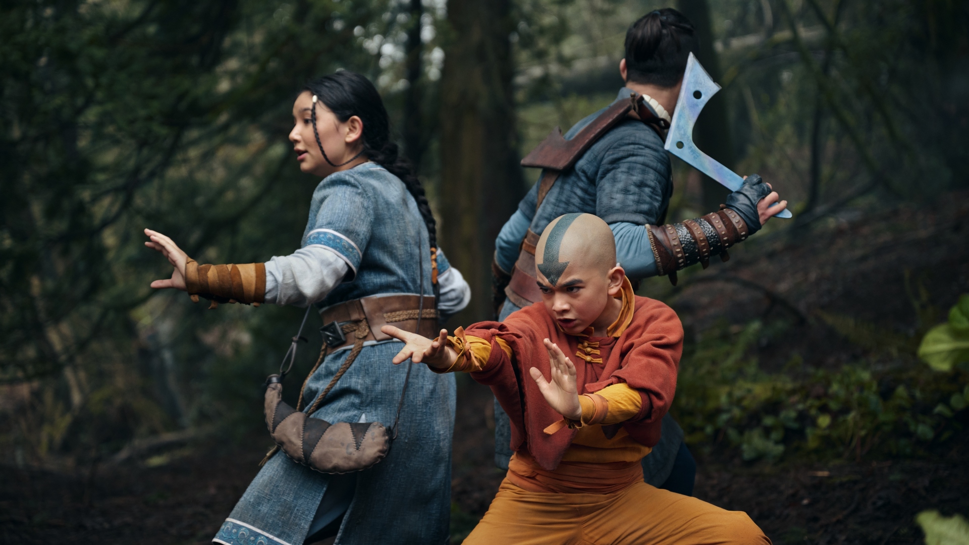Aang and his friends fight in Avatar: The Last Airbender