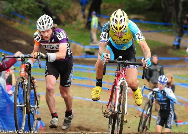 Adam Myerson (Smartstop-Mountain Khakis) battling Erik Tonkin at the steps
