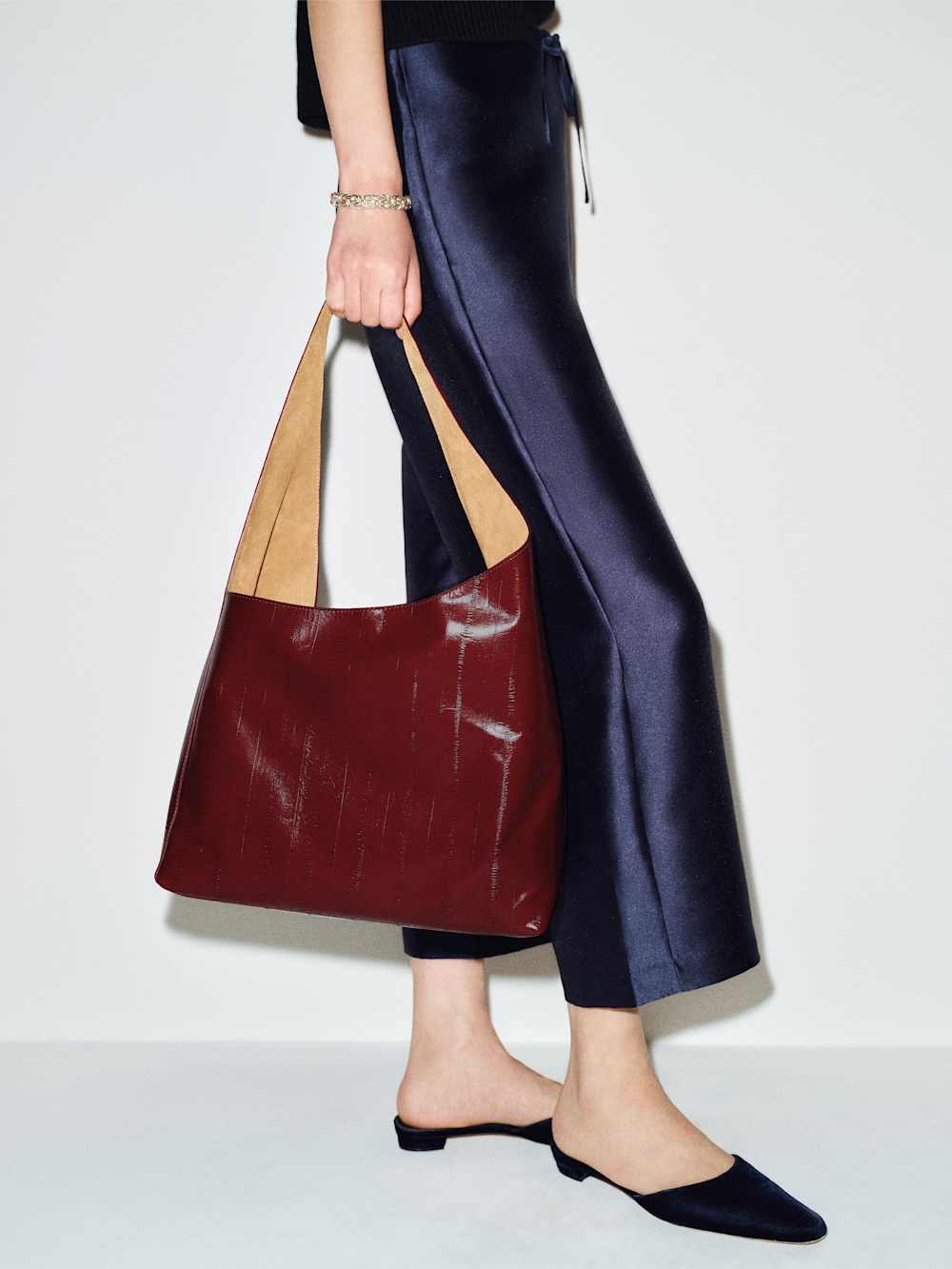 Medium Vittoria Minimal Tote